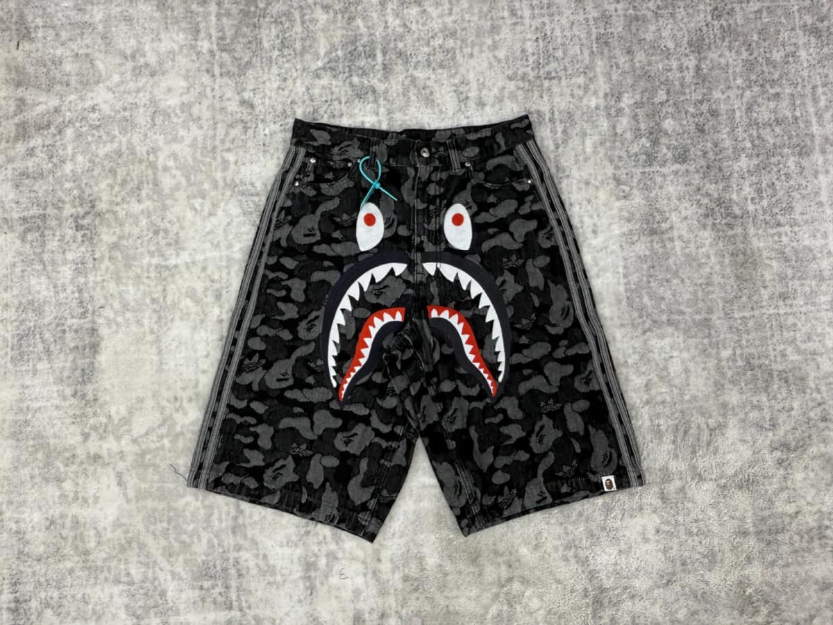 JORTS BAPE F.jpg